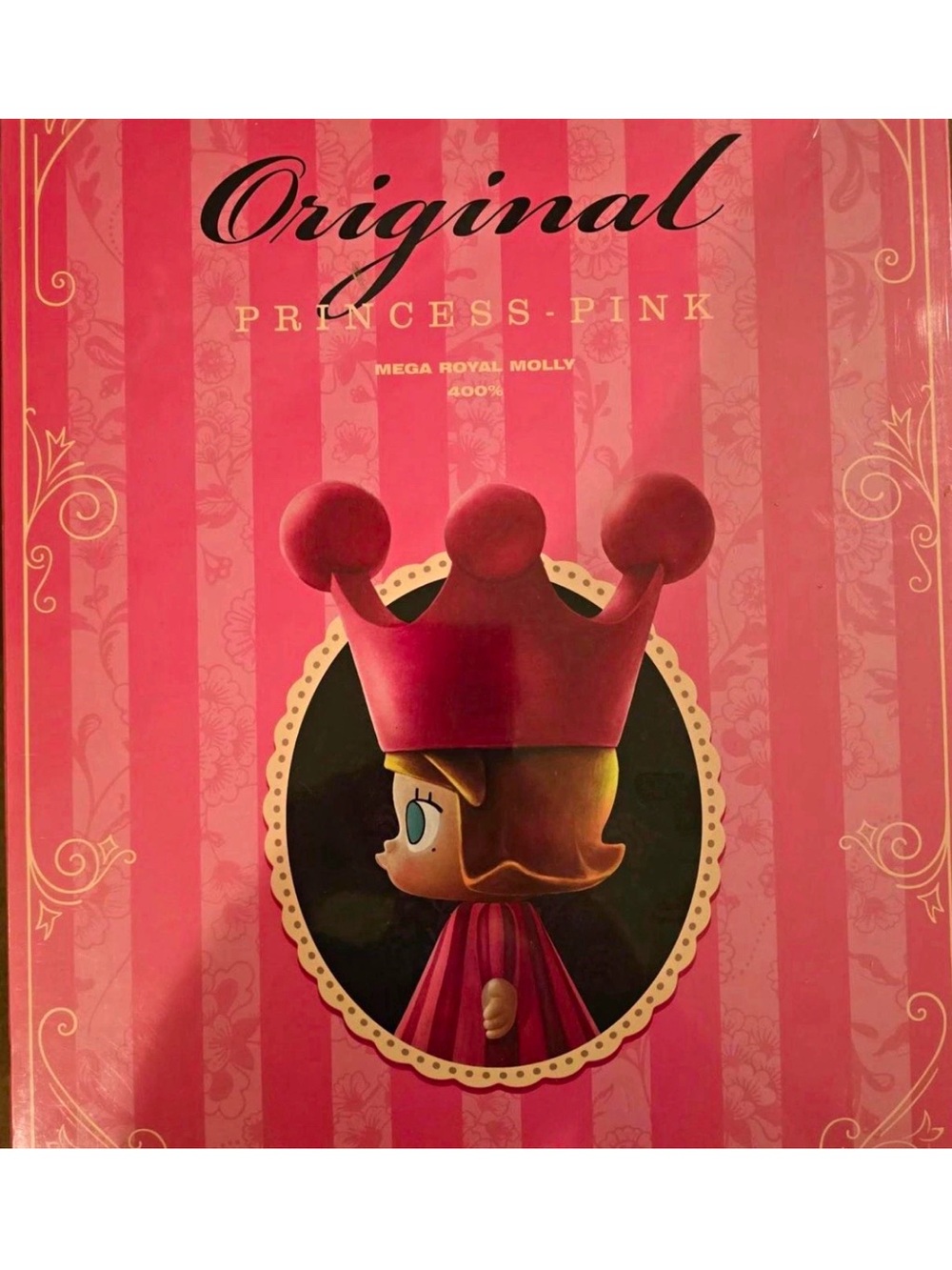 2024 400% Original Princess-Pink mega Royal Molly with a Crown Hat. Open box.